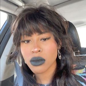 Meet your Posher, Nailah